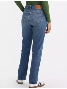 Levi's 501 Original Fit Straight Leg Women’s Jeans W32 L30 Medium Indigo